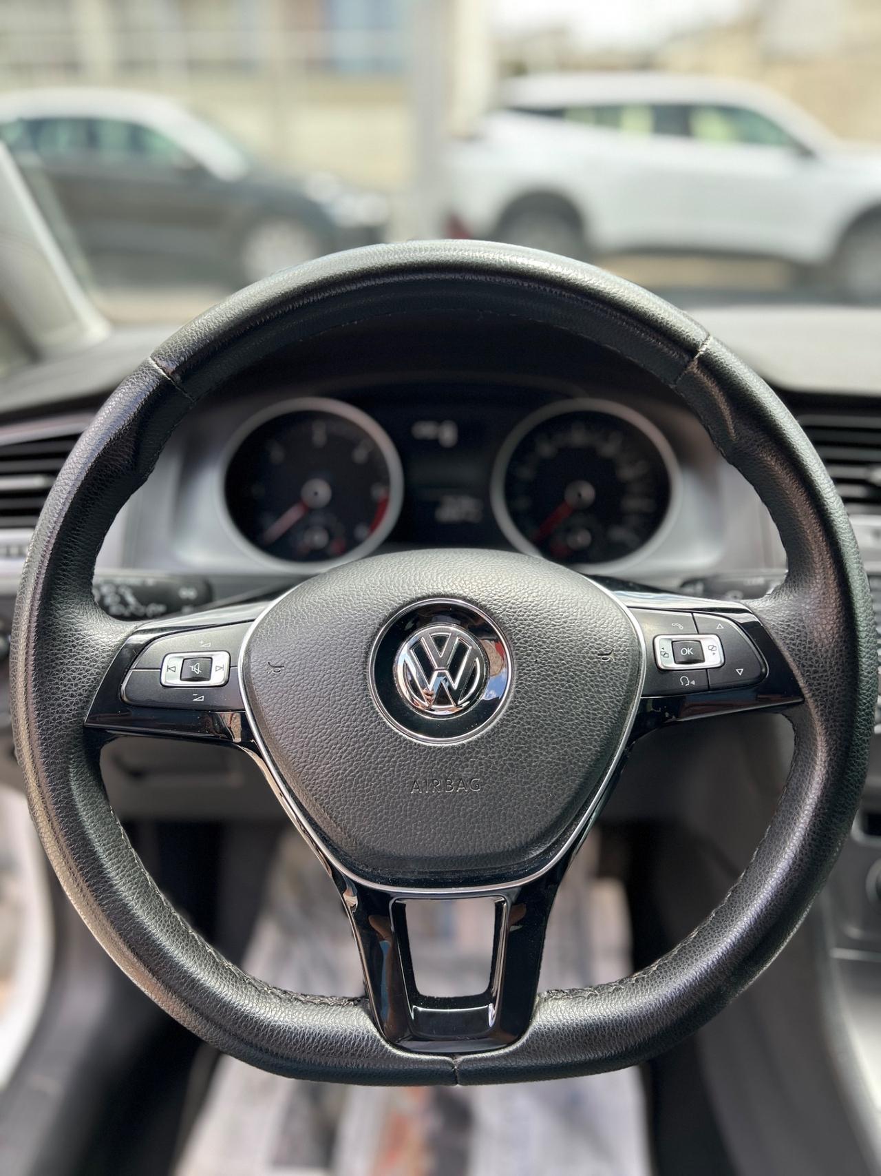 Volkswagen Golf 7 1.6 90 CV-2015-ALL. GTI-CIELO STELLATO