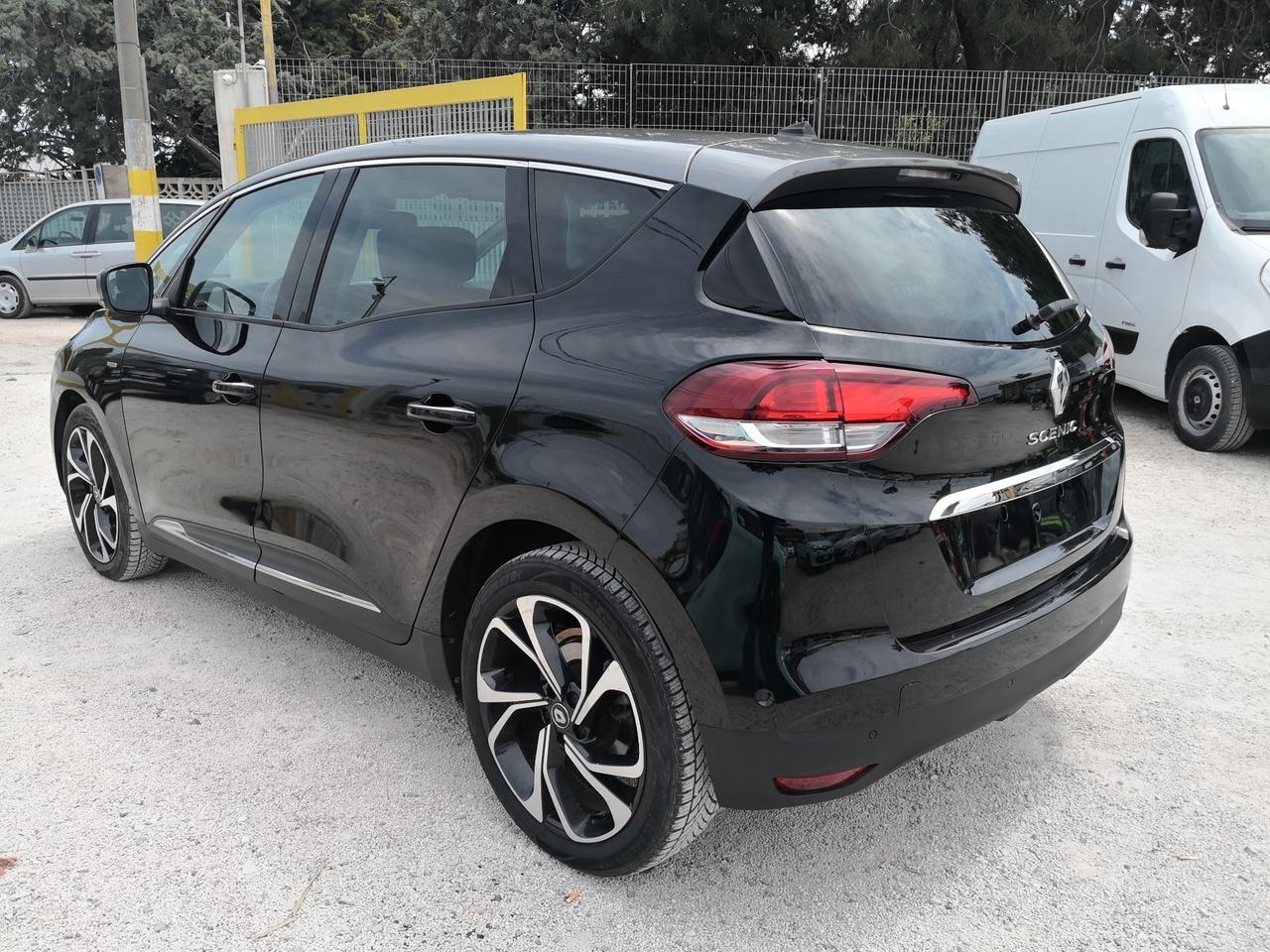 Renault Scenic S&S dCi 8V 110 CV EDC Energy Bose. IVA INCLUSA NEL PREZZO