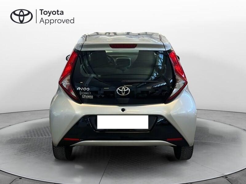 Toyota Aygo Aygo Connect 1.0 VVT-i 72 CV 5 porte x-play