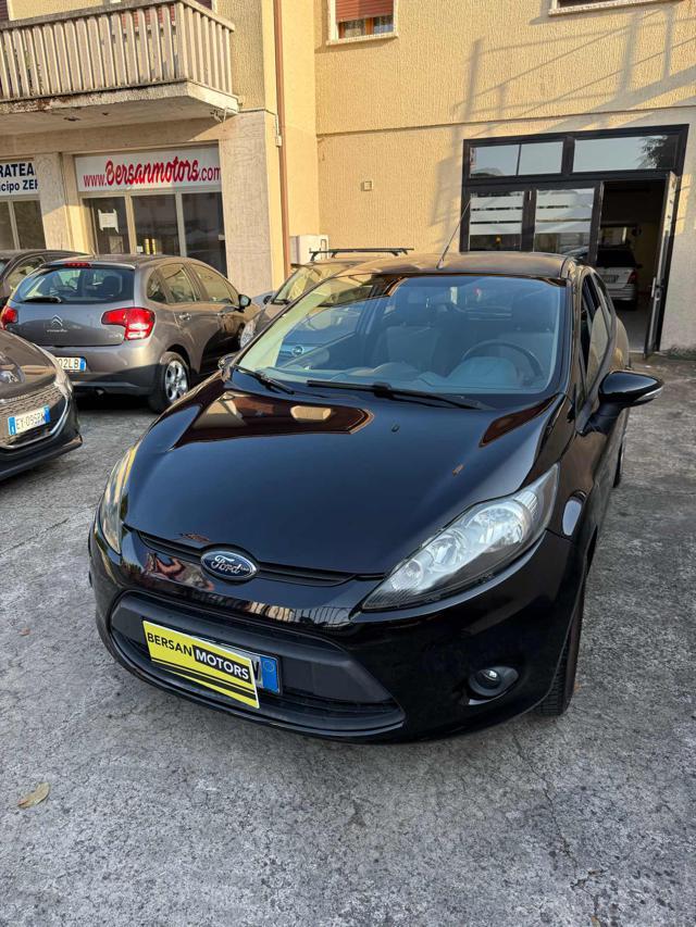FORD Fiesta + 1.4 3 porte Bz.- GPL