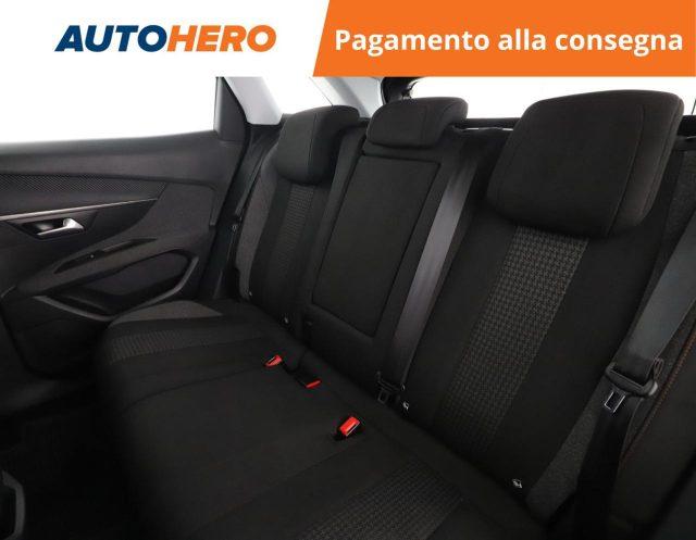 PEUGEOT 3008 BlueHDi 130 S&S EAT8 Business