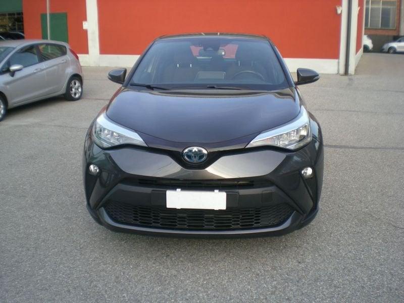 Toyota C-HR 1.8h Business e-cvt