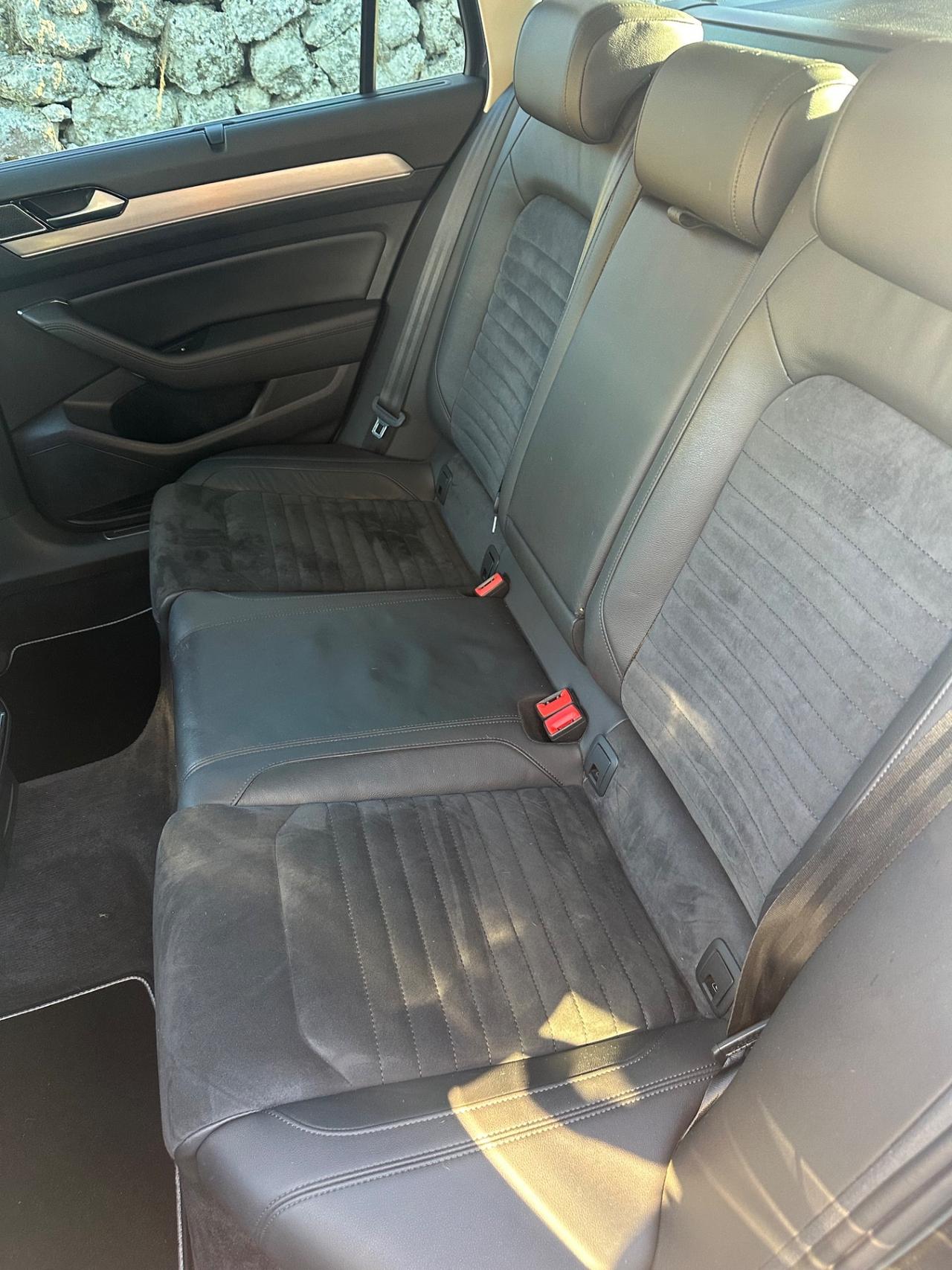 Volkswagen Passat Variant 2.0 TDI 150 cavalli