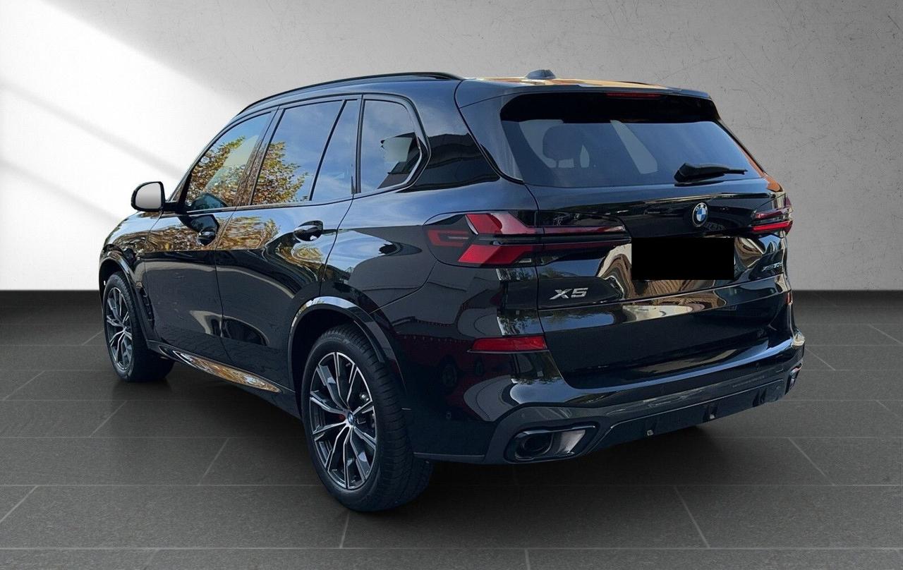 BMW X5 3.0 D AUT M SPORT CV 298 NEW 2025