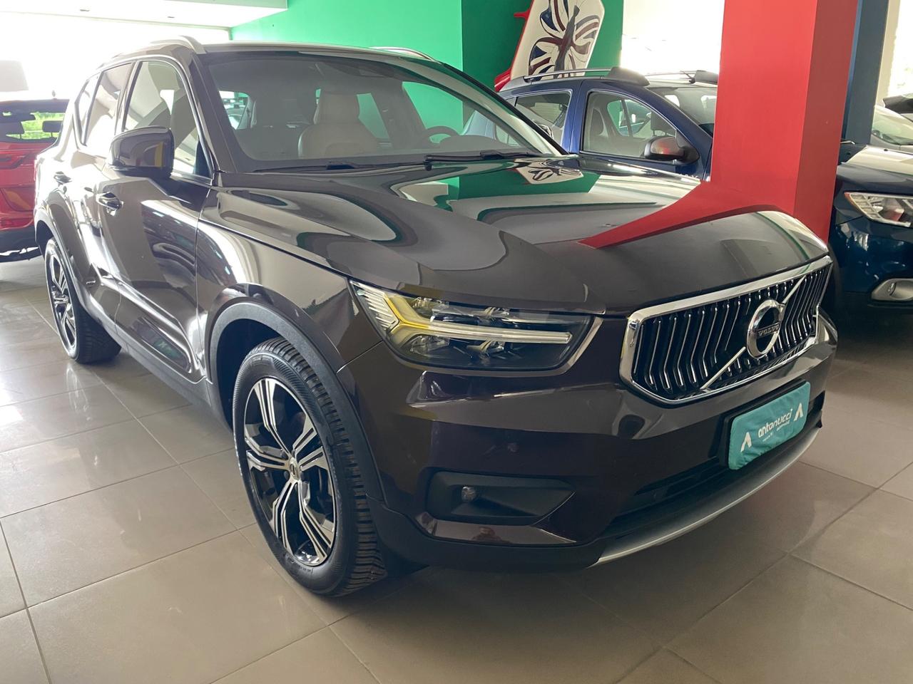 Volvo XC40