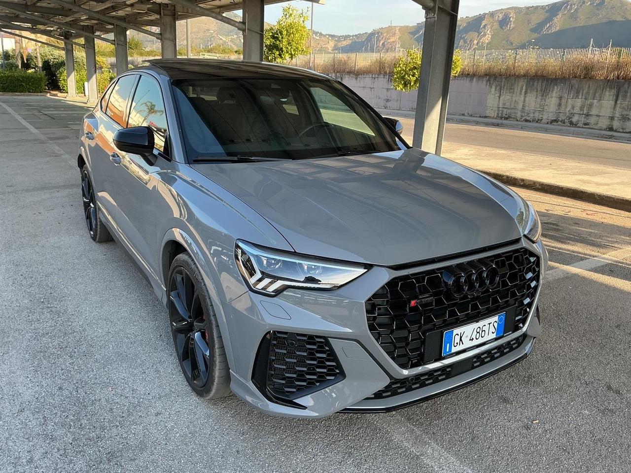 Audi Q3 RS SPB quattro S tronic