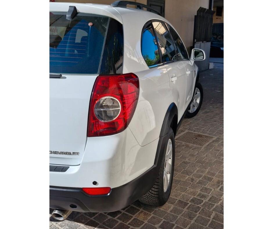 Chevrolet Captiva 2.0 VCDi 2WD