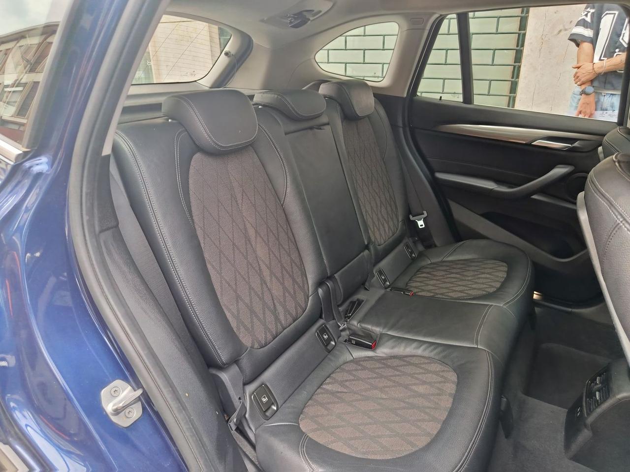 Bmw X1 Sport 18 d #10657