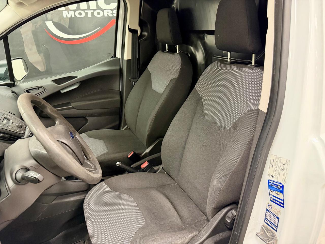 Ford Transit Courier