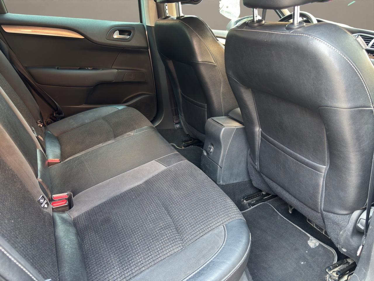 Citroen C4 GPL - NEOPATENTATI AREA B MILANO