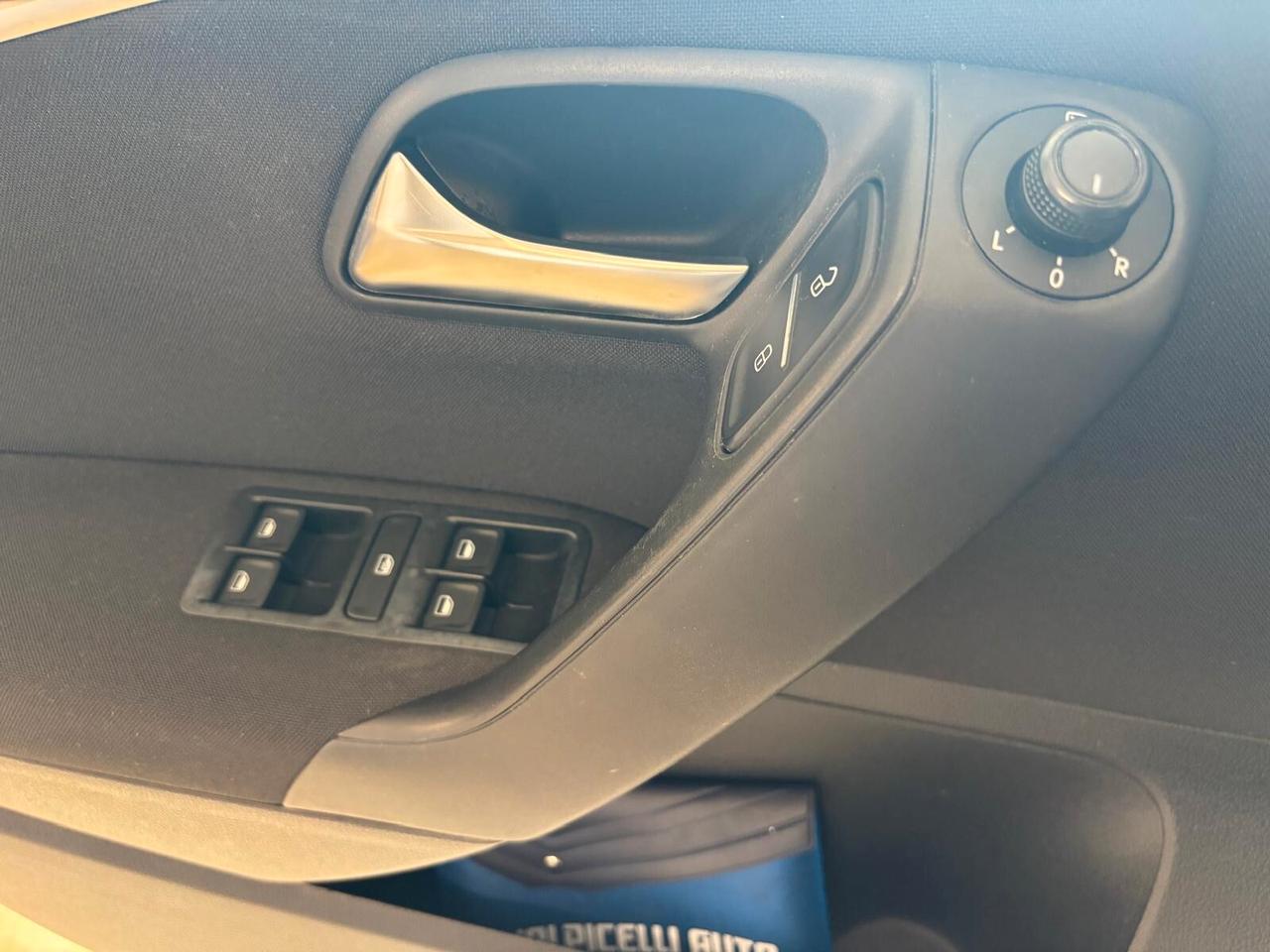 VOLKSWAGEN POLO ANNO DICEMBRE 2016 DS 1.4 ADATTA NEOPATENTATI KM 162 MILA