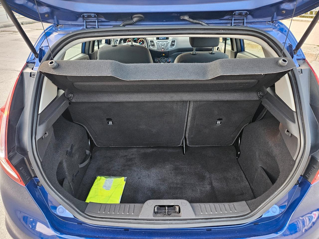 Ford Fiesta 1.5 TDCi 75CV 5 porte Business