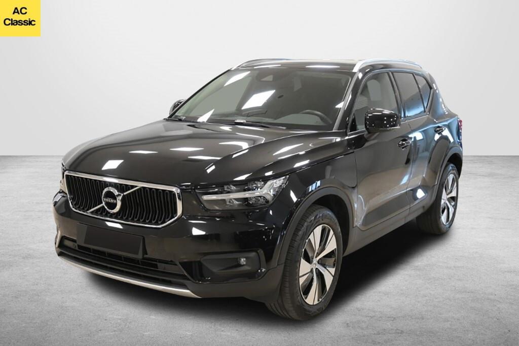 Volvo XC40 D3 Momentum Pro (150 cv)