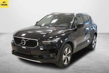 Volvo XC40 D3 Momentum Pro (150 cv)