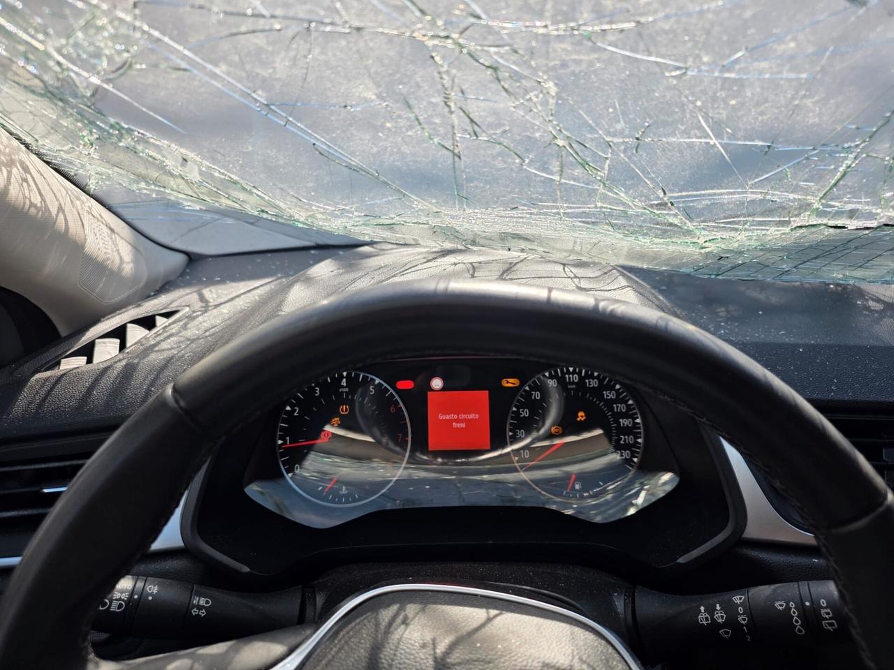 Renault Captur TCe 100 CV GPL Euro 6 D con 85000km.