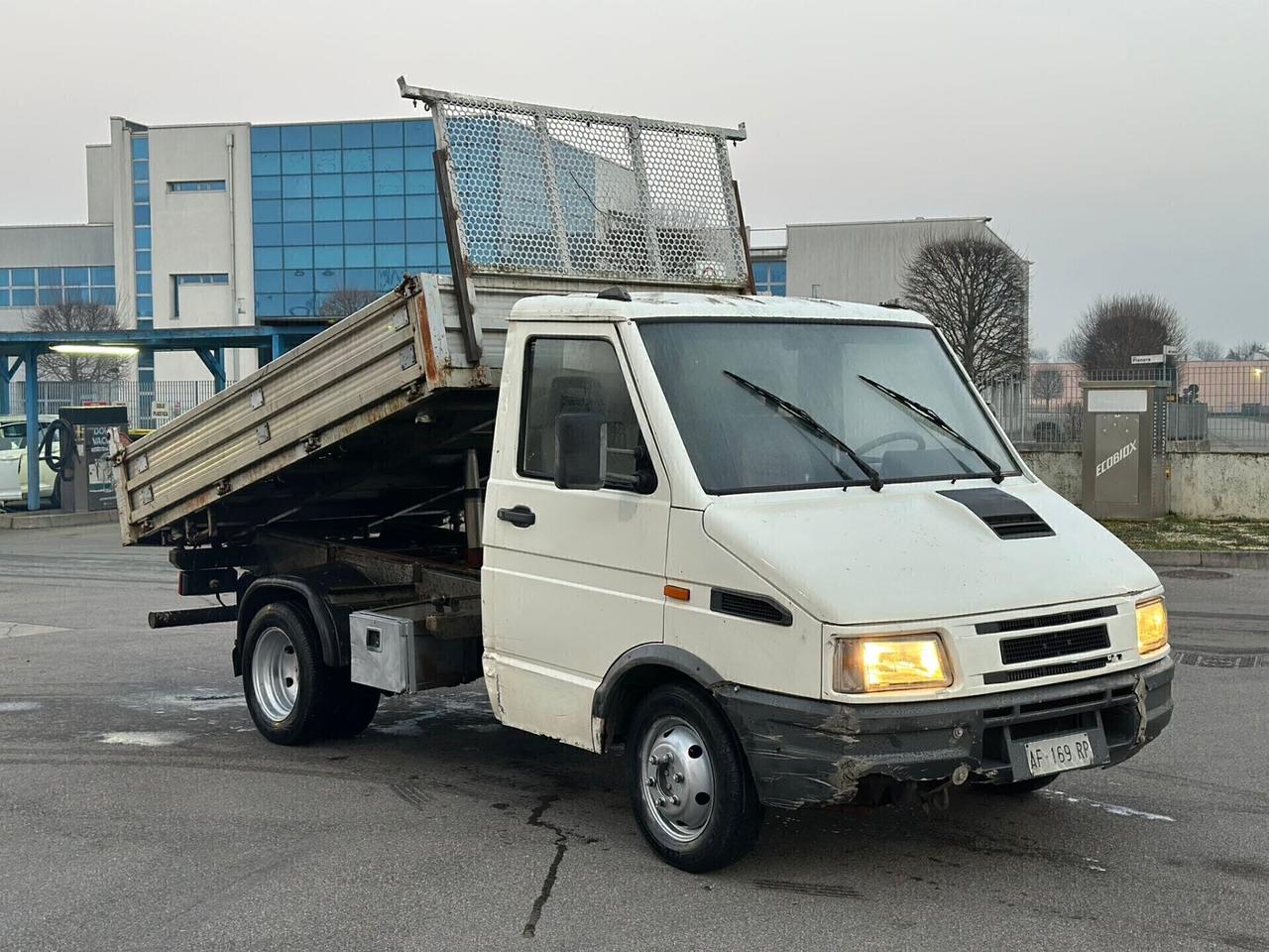 Iveco 35.10 ribaltabile