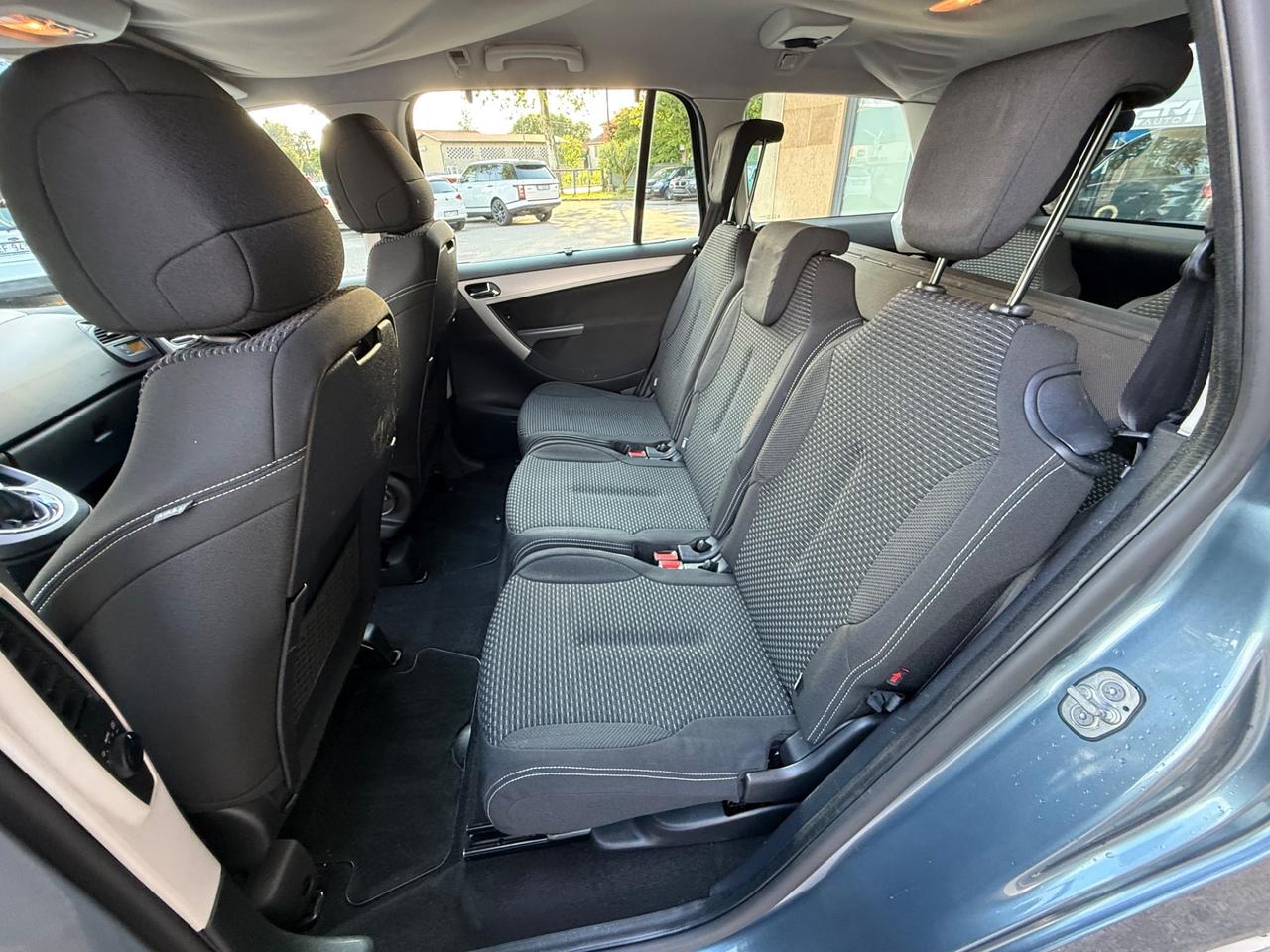 Citroen C4 Grand Picasso - 7 Posti - Gancio Traino