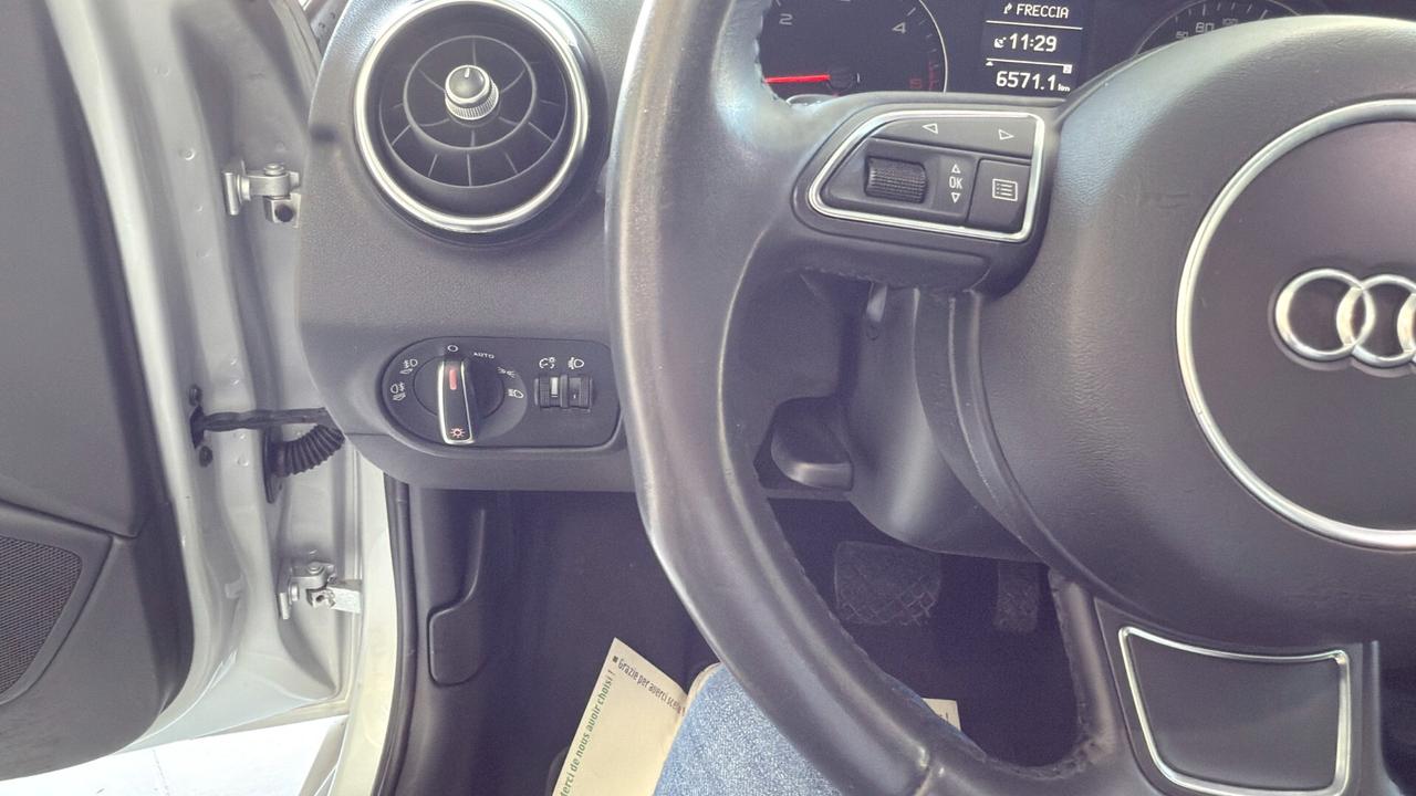Audi A1 SPB 1.6 TDI S tronic Admired Unico Proprietario