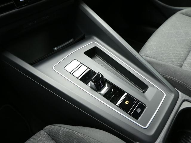 VOLKSWAGEN Golf 2.0 TDI DSG 116CV Life