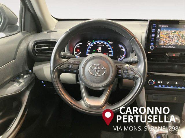 TOYOTA Yaris Cross 1.5 Hybrid 5p. E-CVT AWD-i Business