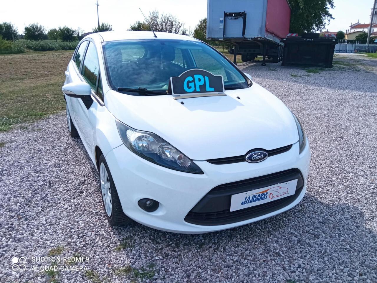 Ford Fiesta 1.4 5 porte Bz.- GPL 92CV