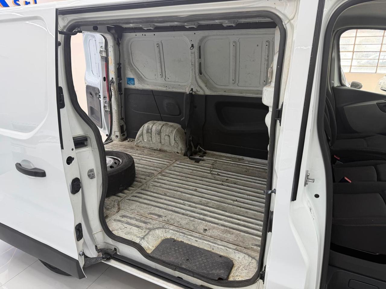Renault Trafic 1.6 121CV -Diesel-Furgone
