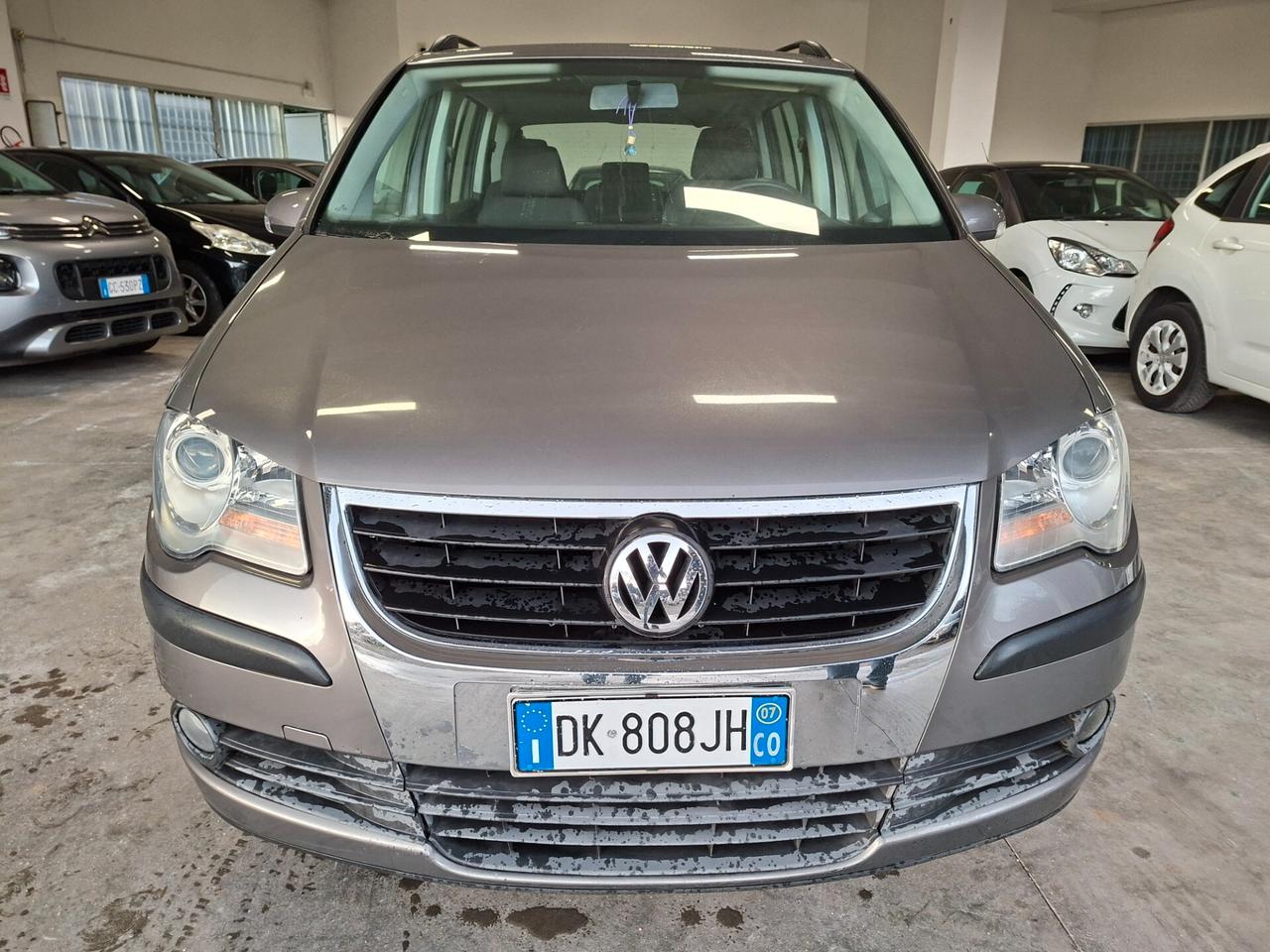 Volkswagen Touran 1.6 Conceptline