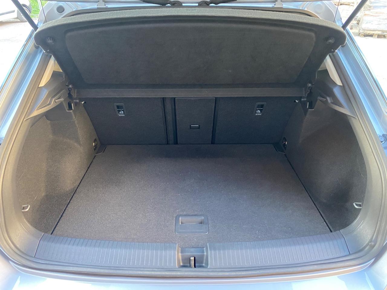 Volkswagen T-Roc 1.0 TSI Style NEOPATENTATI!!!