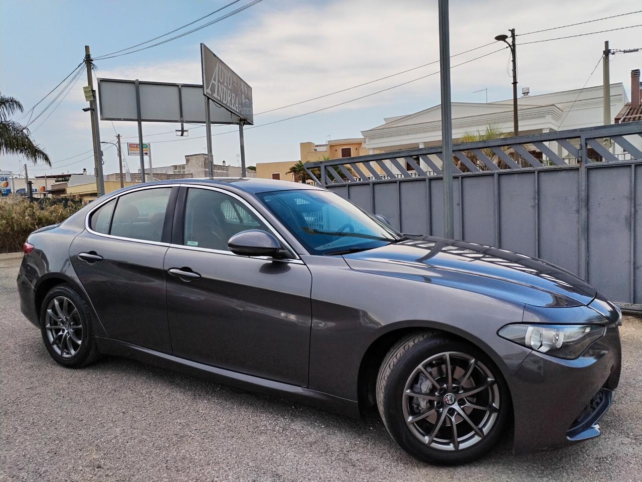 Alfa Romeo Giulia 2.2 ******VENDUTA******'