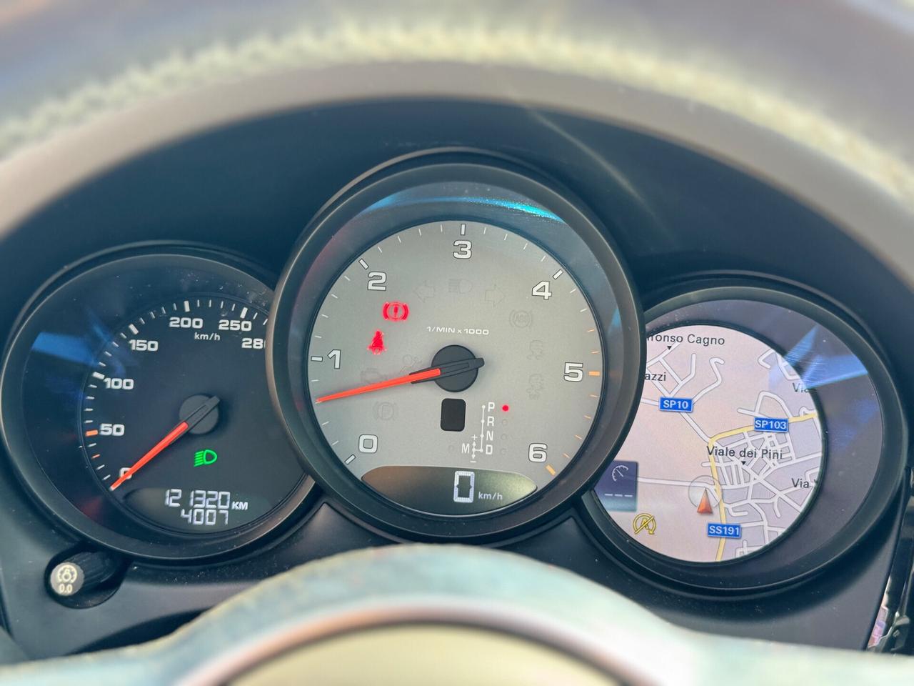 PORSCHE MACAN 3.0 D V6 250 CV FULL TETTO PORSCHE APPROVED