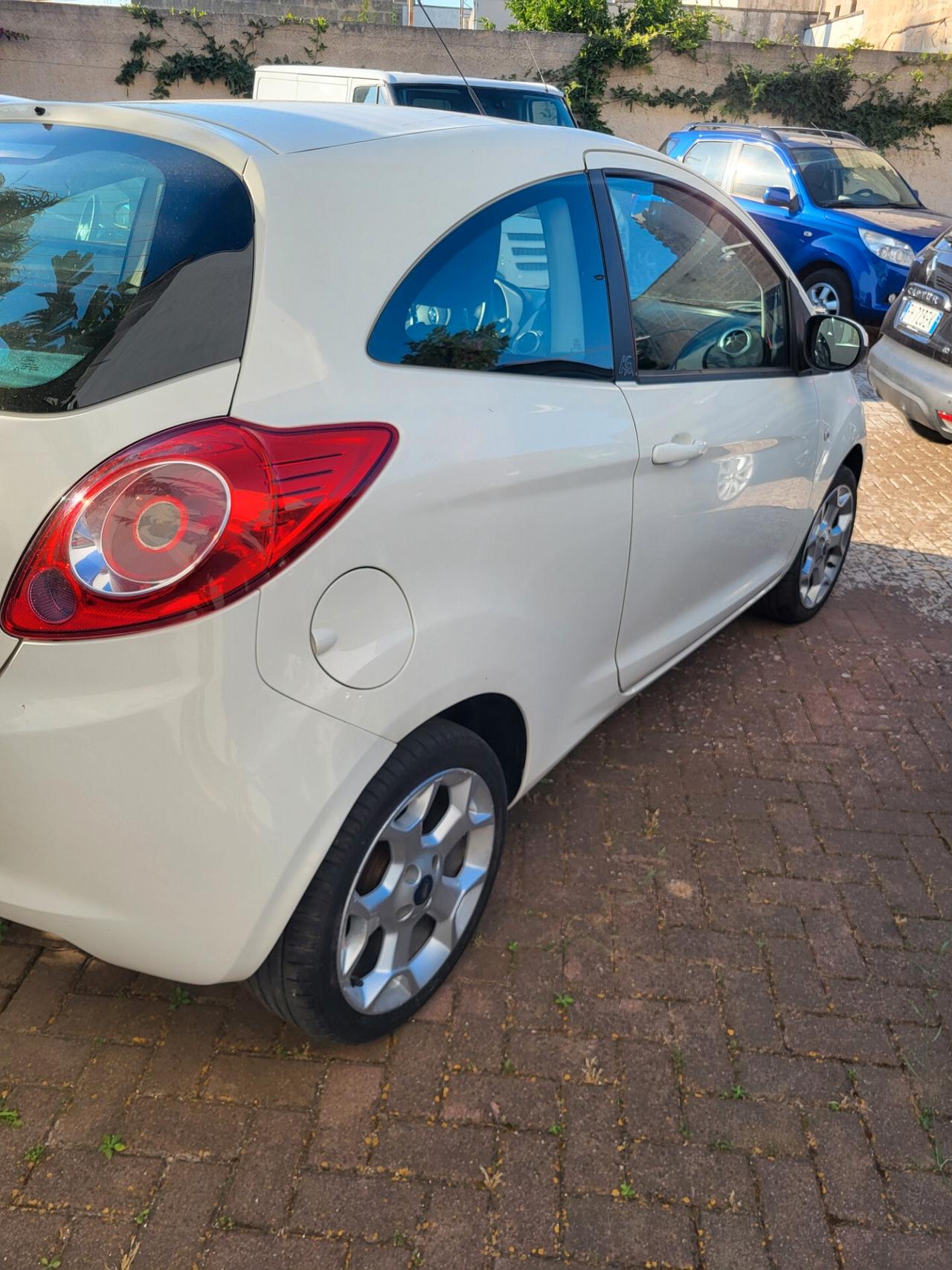 Ford Ka Ka+ 1.3 TDCi 75CV cDPF