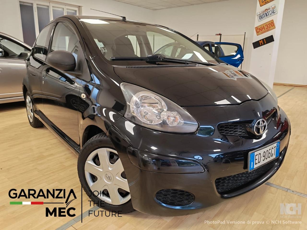 Toyota Aygo - EURO 5 - TAGLIANDATA !!!
