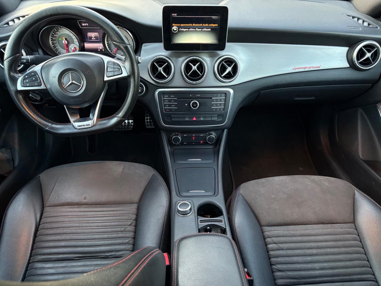 Mercedes-benz A 180 CDI Automatic Dark Night Edition