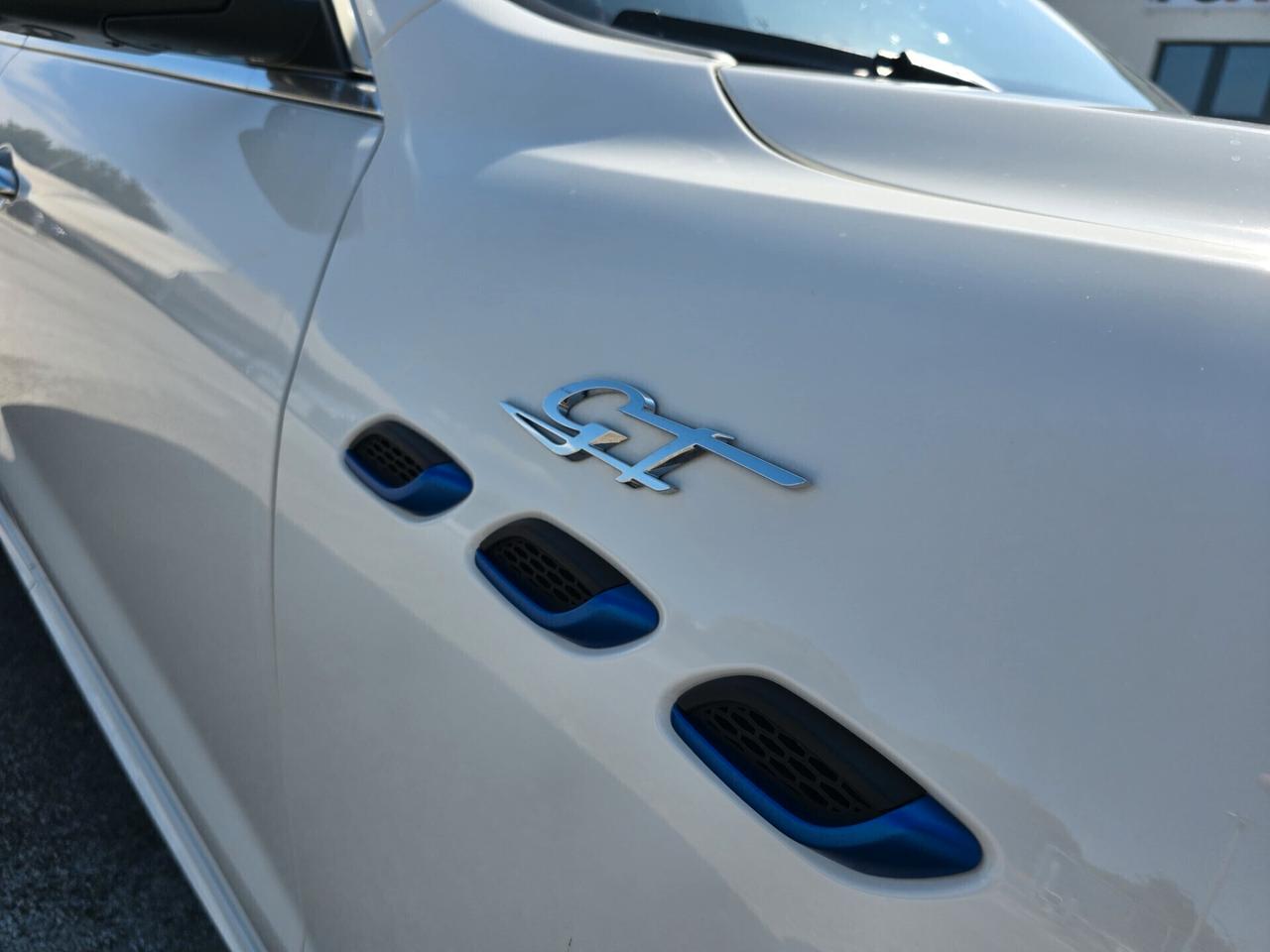 Maserati Levante 2.0 mhev GT 330cv auto