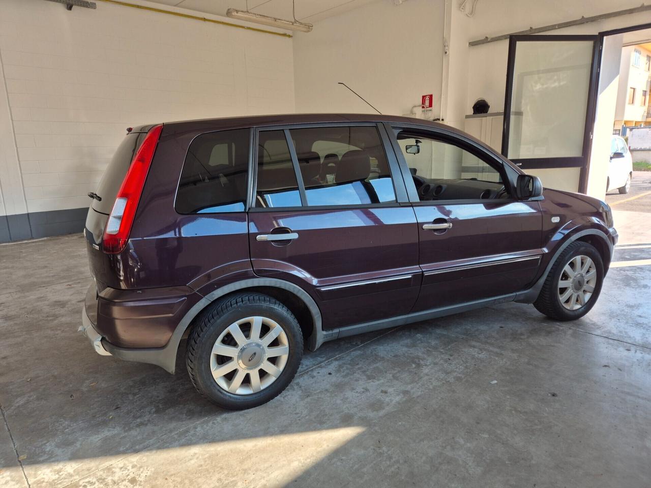 Ford Fusion UAV 1.4 TDCi 5p. UNICO proprietario