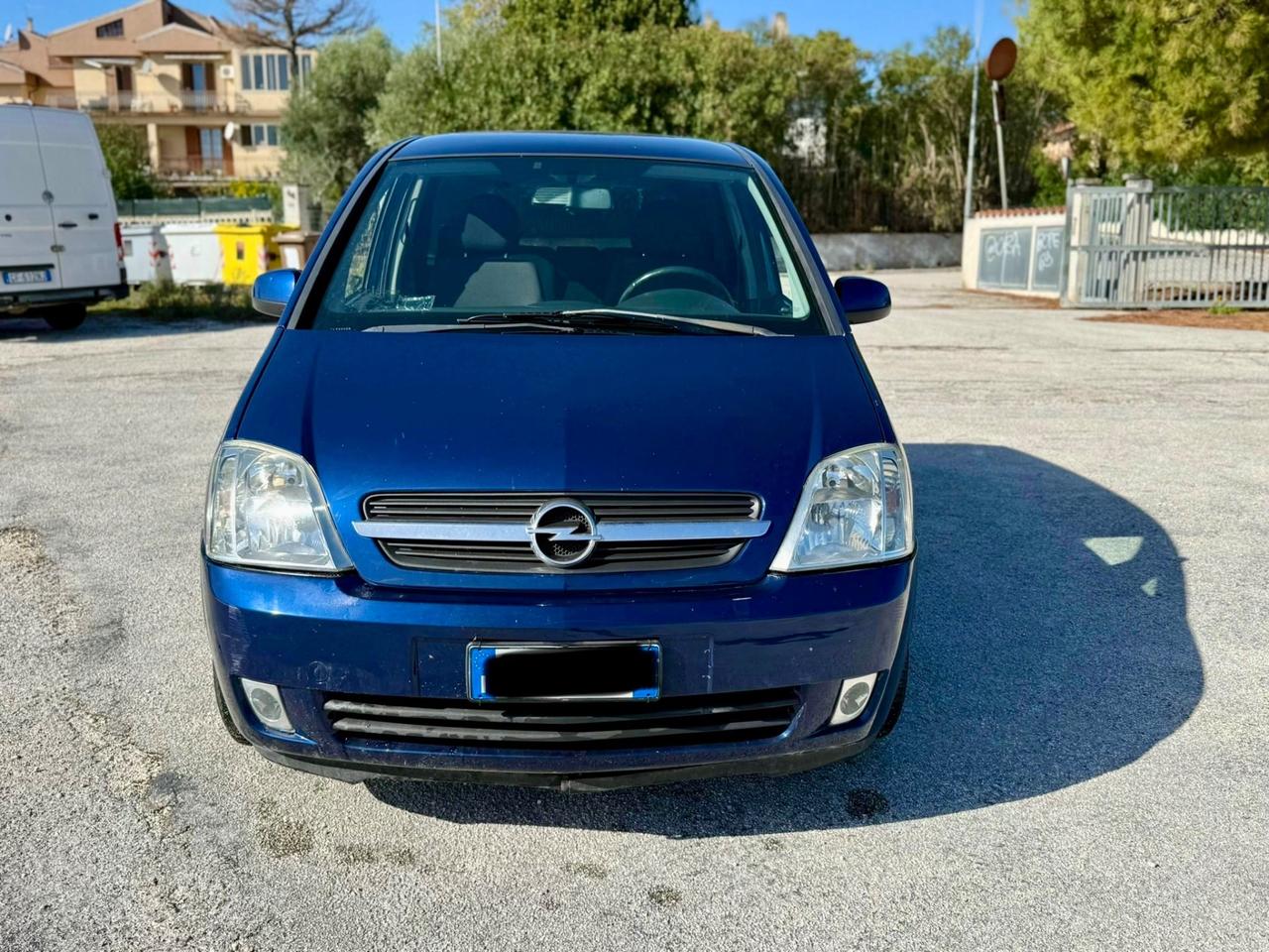 Opel Meriva 1.4 Benzina neopatentati uniproprietario