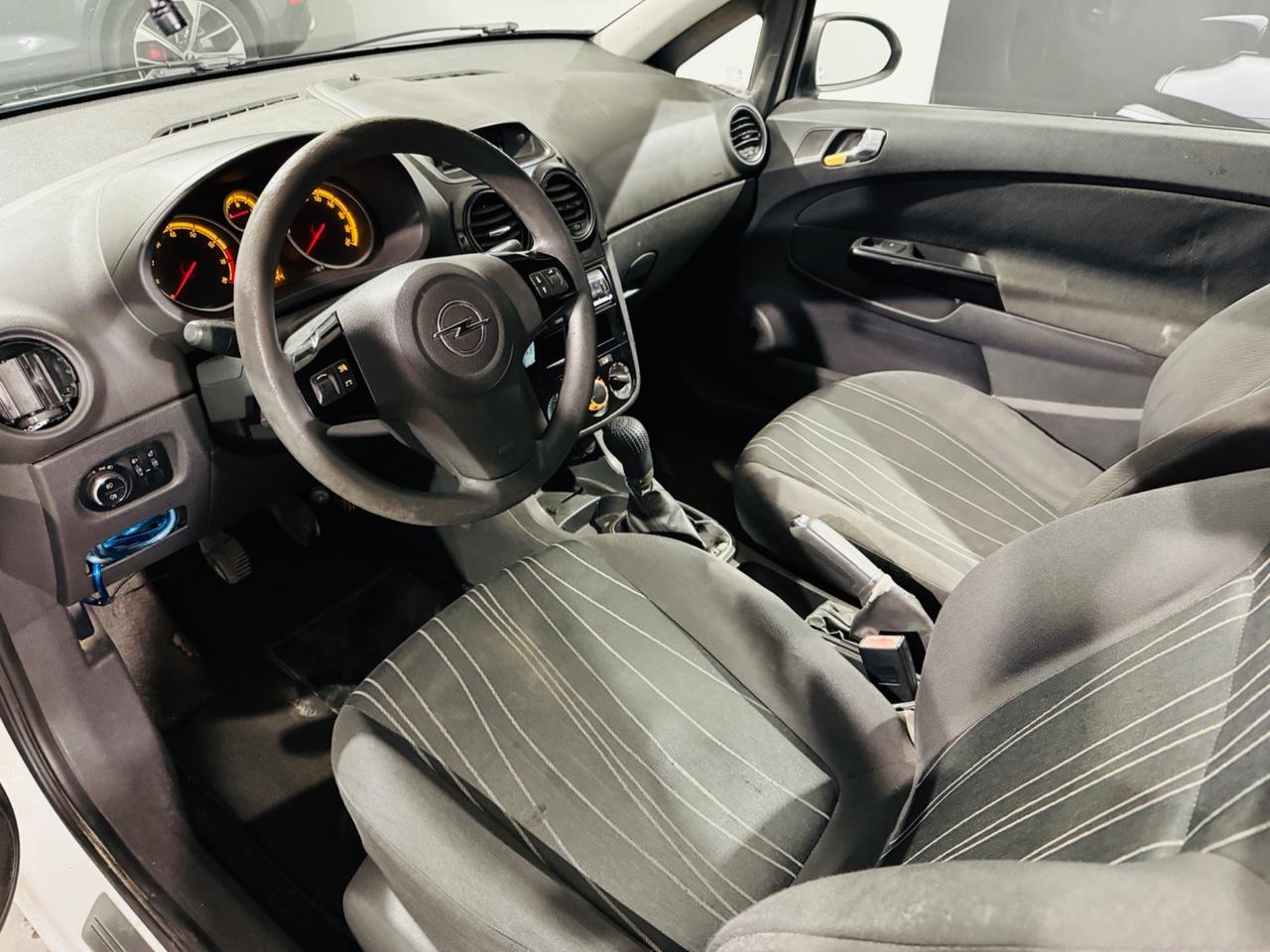 Opel CORSA*1.2*85 CV*SPORT*3 PORTE*NEOPATENTATI*