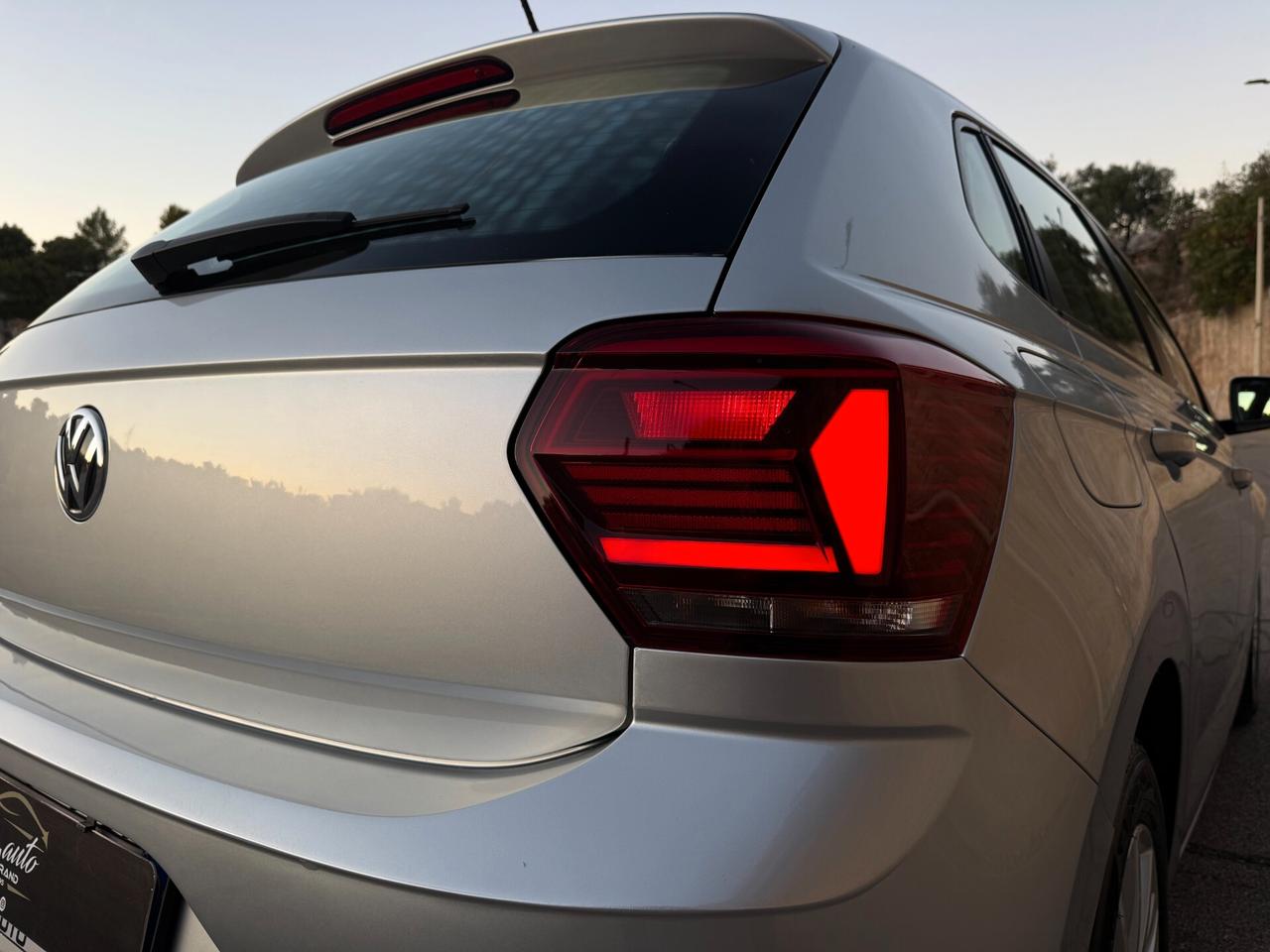 Volkswagen Polo/1.6 TDI 80CV/NEOPATENTATI/LED/5 POSTI