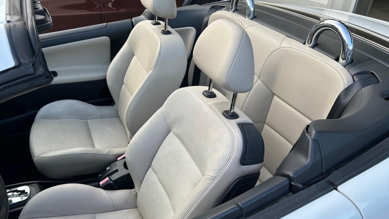 Peugeot 207 1.6 VTi 120CV CC aut. Allure