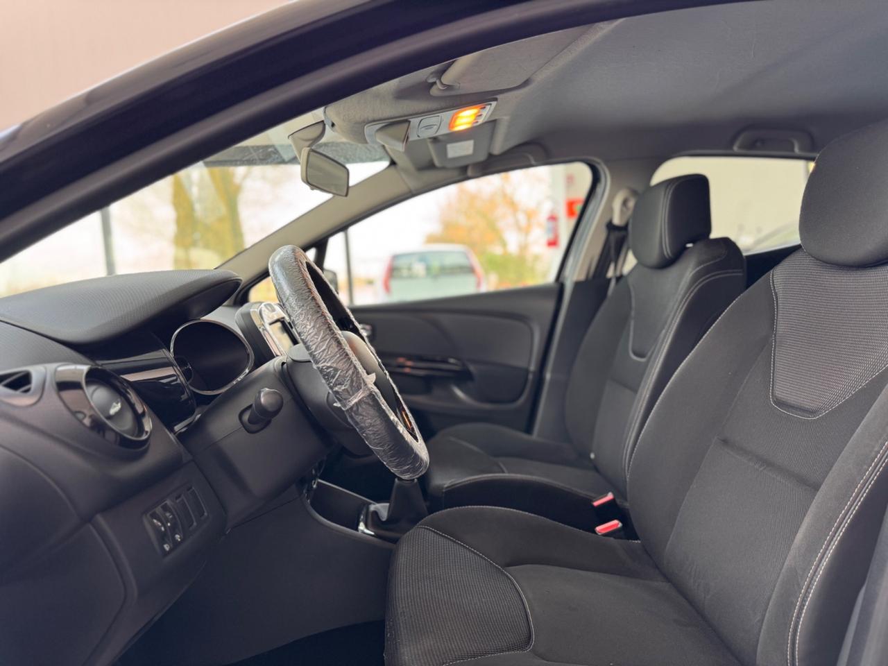 Renault Clio 1.2 75CV 5 porte Live