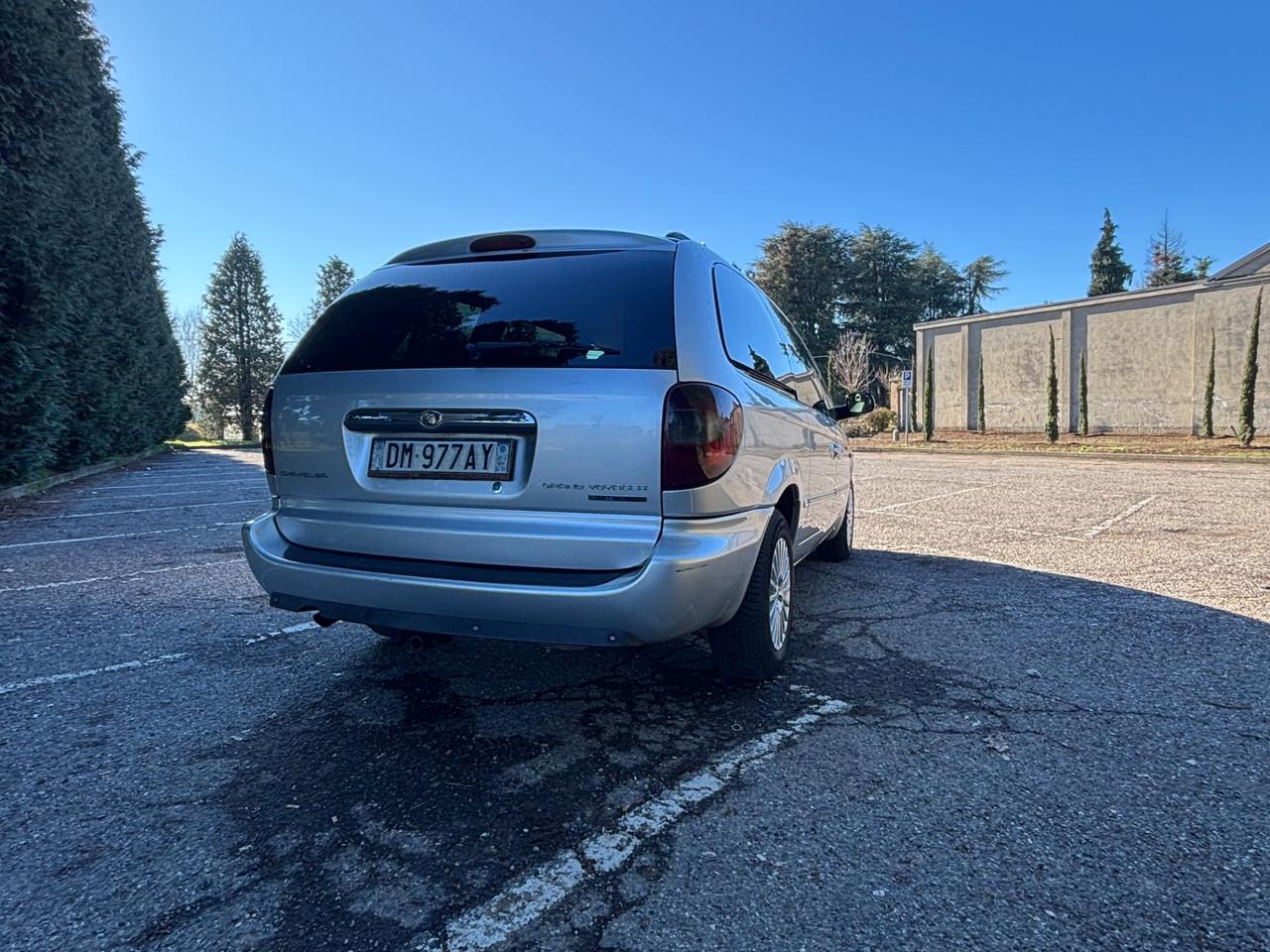 Chrysler Voyager Grand 2.8 CRD cat Limited Auto