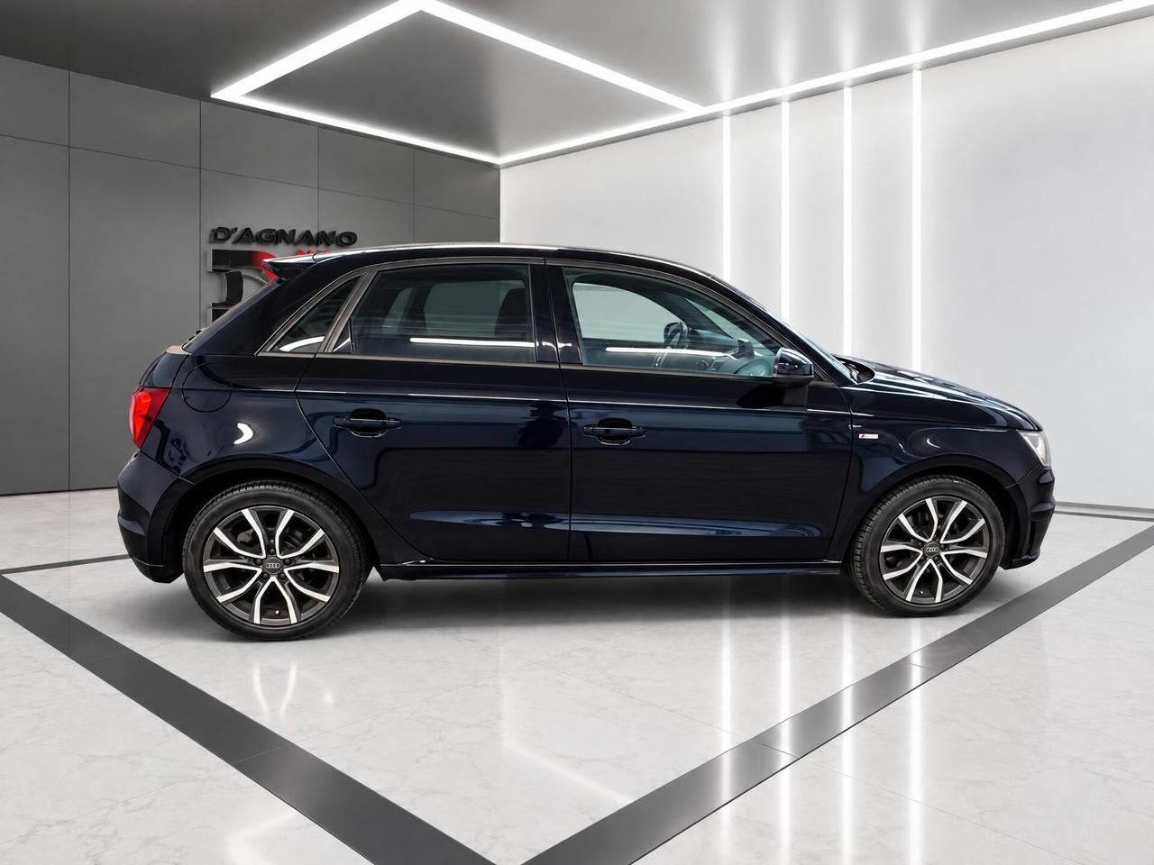 AUDI A1 SPORTBACK 1.6 S LINE 105CV — CAMBIO MANUALE, INTERNI MISTO PELLE