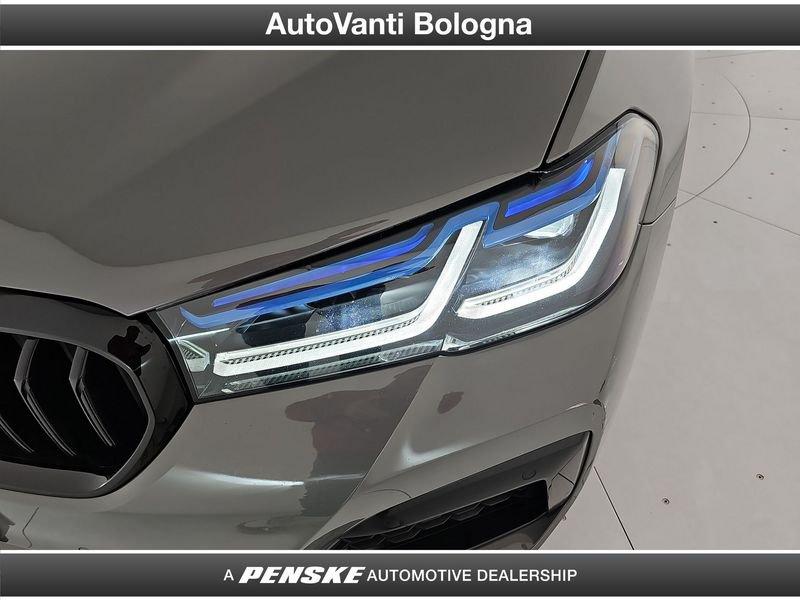 BMW Serie 5 540d 48V xDrive Touring Msport