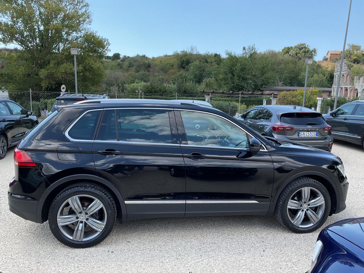 Volkswagen Tiguan 2.0 TDI DSG Business BlueMotion Technology