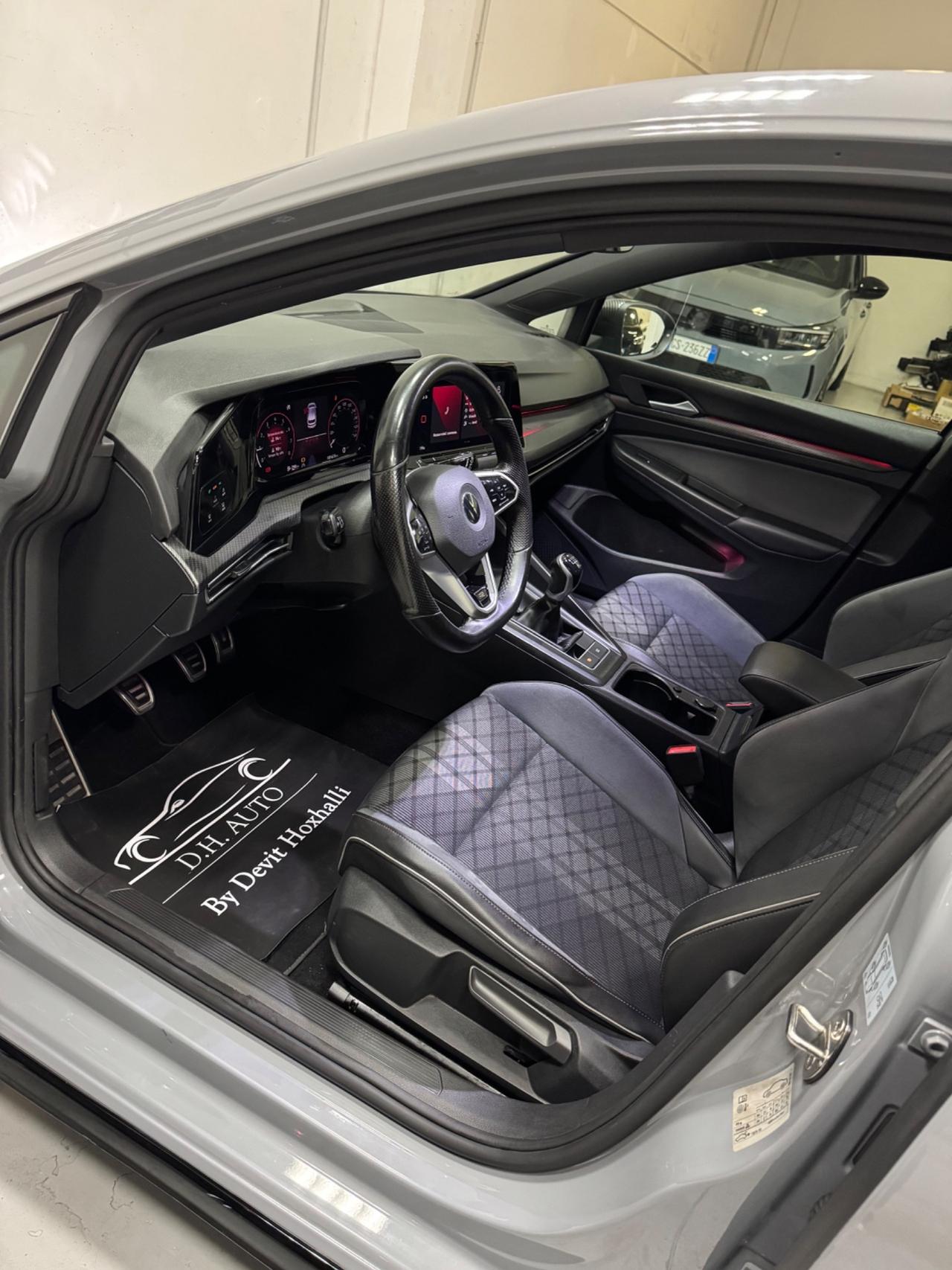 Volkswagen Golf 1.5 TSI EVO ACT R-Line