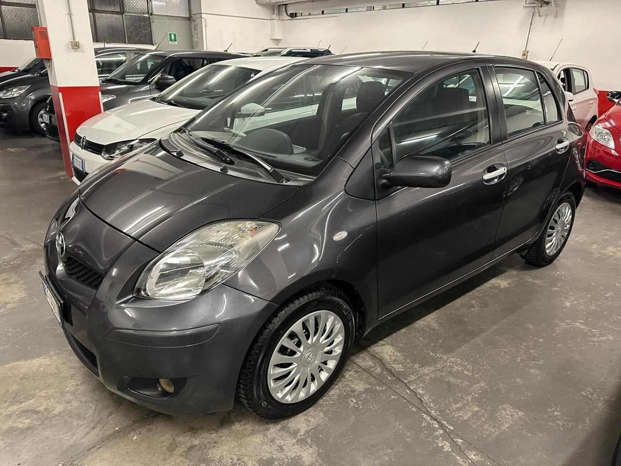 Toyota Yaris 1.3 5 porte Sol