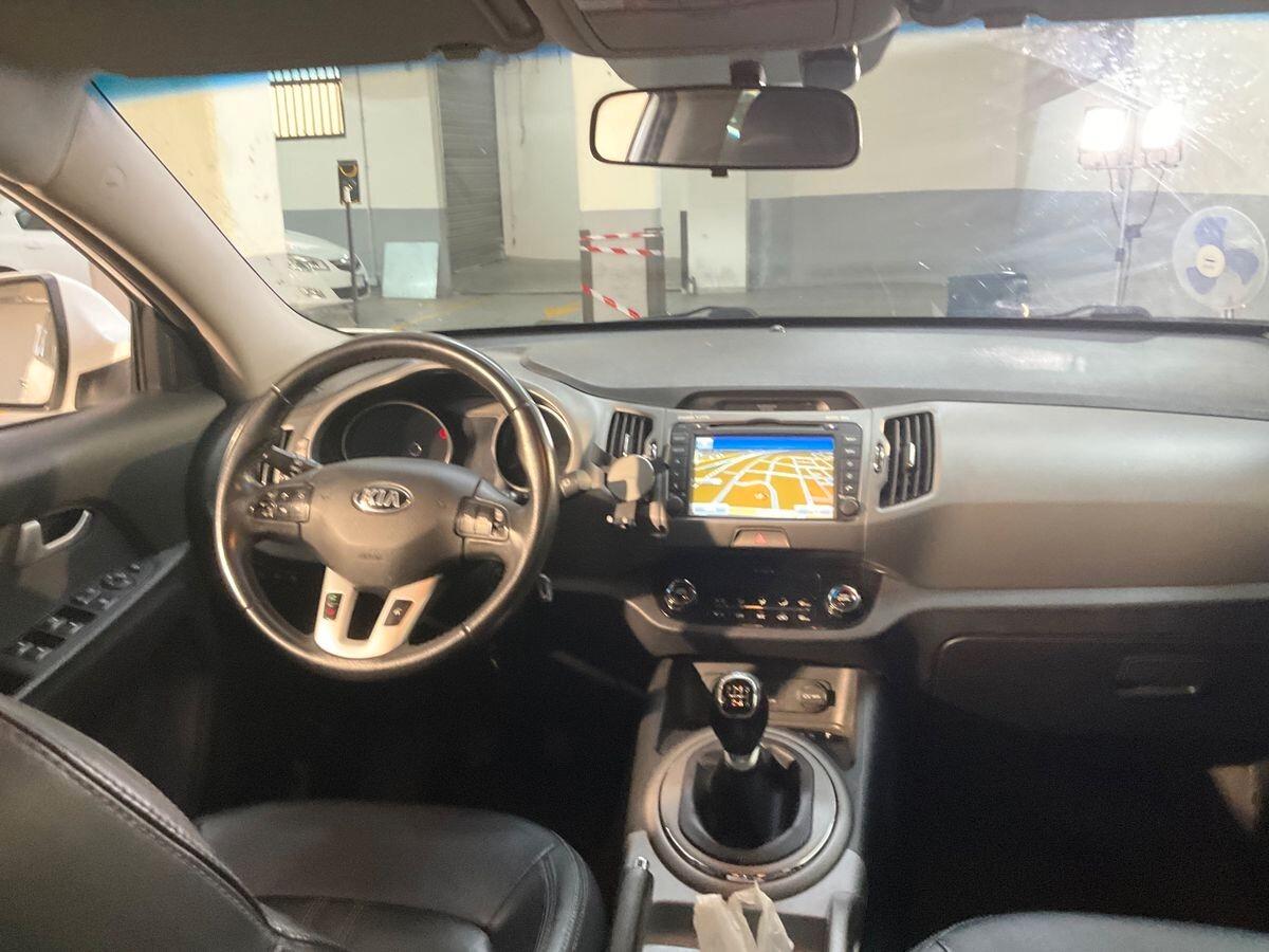 Kia Sportage 1.7 CRDI VGT 2WD high tech