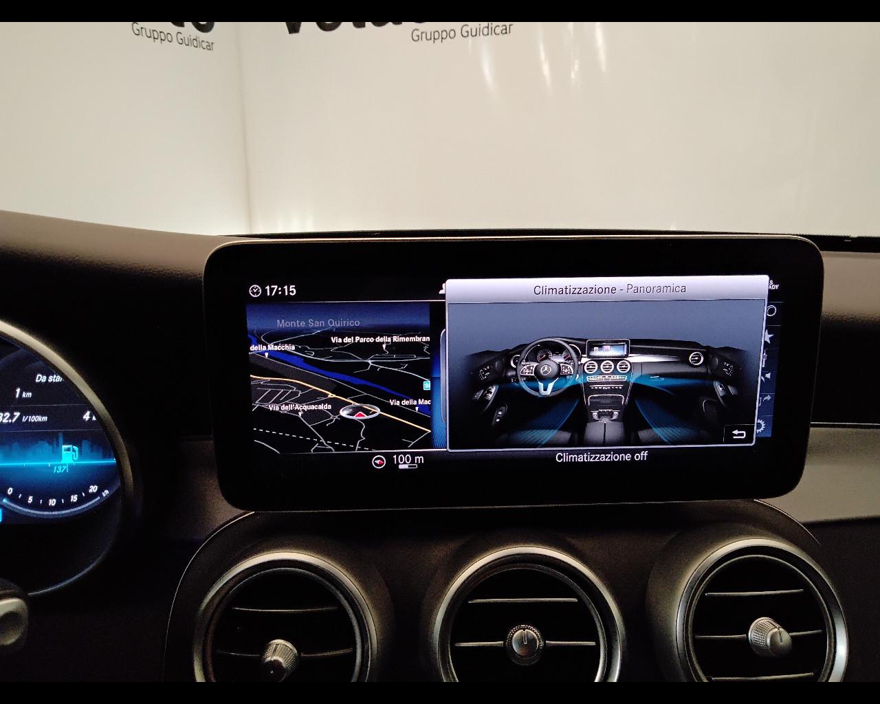 Mercedes-Benz Classe C-C205 2018 Coupe - C Coupe 220 d Premium auto
