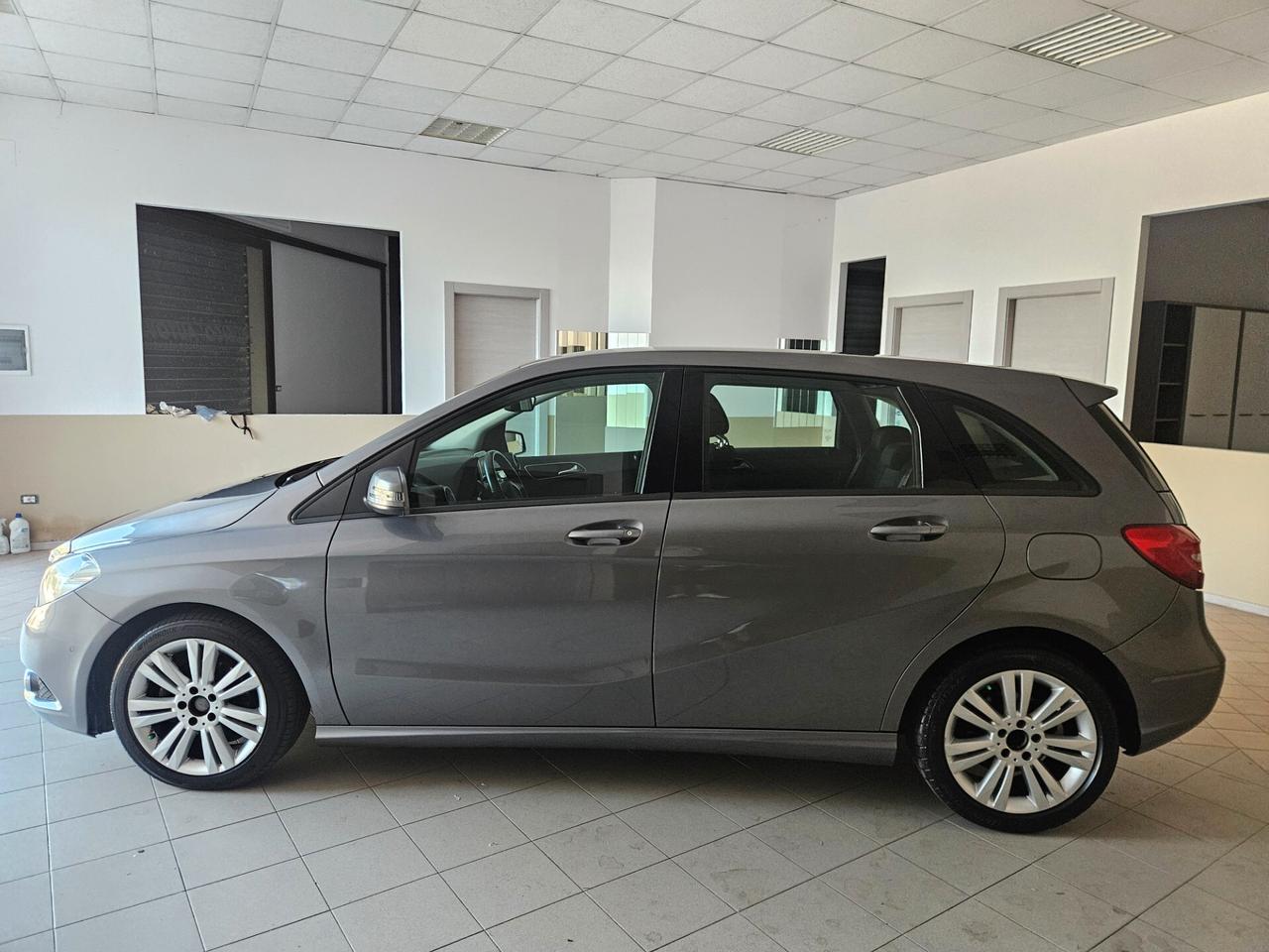 Mercedes-benz B 180 B 180 CDI Automatic Premium
