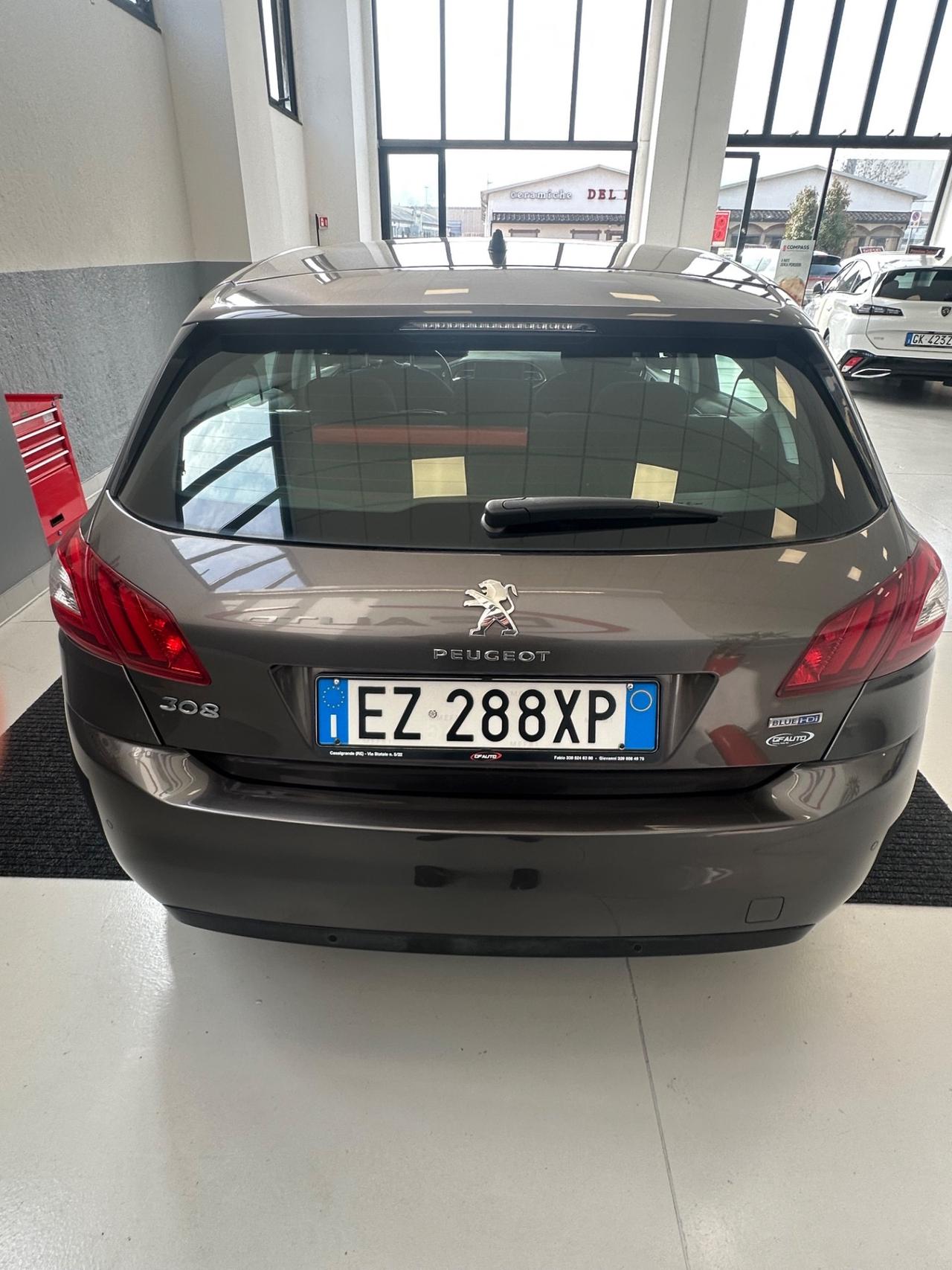 Peugeot 308 BlueHDi 120 S&S EAT6 Business